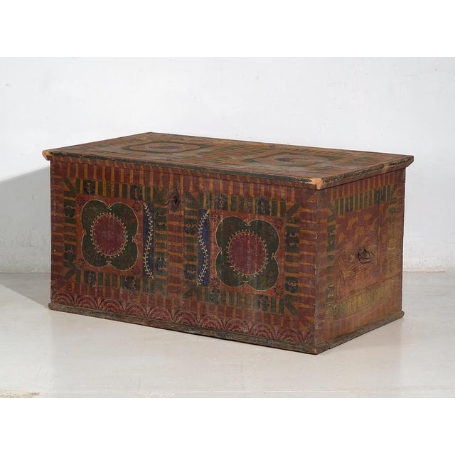 Large Antique Hand Painted Trunk, 1900s For Sale - Image 18 of 18