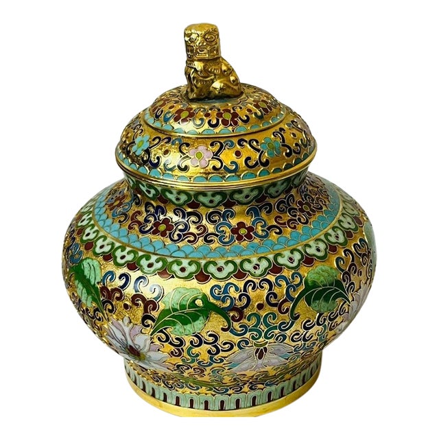 Vintage Cloisonné Enamel Lidded Jar – Gilt Ground With Lion Finial, Floral Motif For Sale