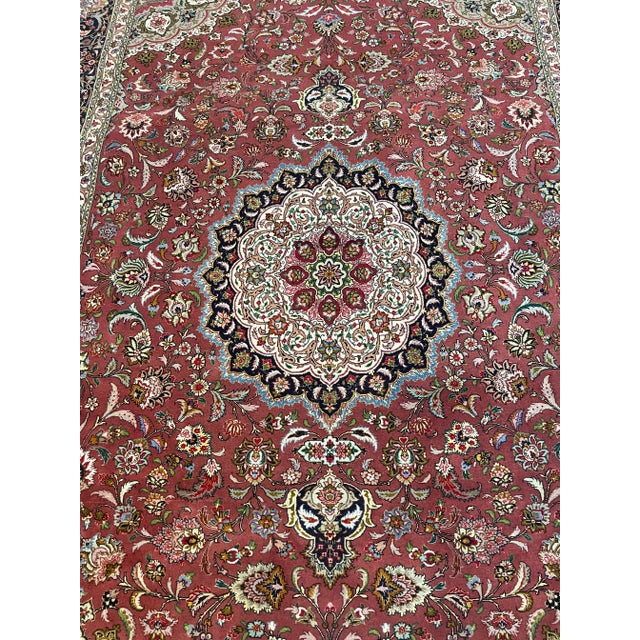 1990s Handwoven Persian Tabriz Area Rug 6'6" X 9'8" For Sale - Image 9 of 10