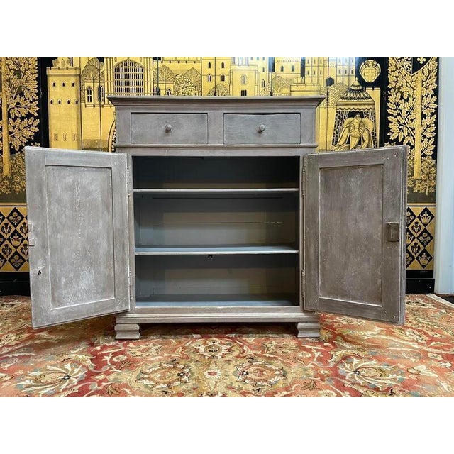 Artist: None Period: 19th century Style: Louis Philippe, Charles 10th Condition: Fully restored in our whorkshop Material:...