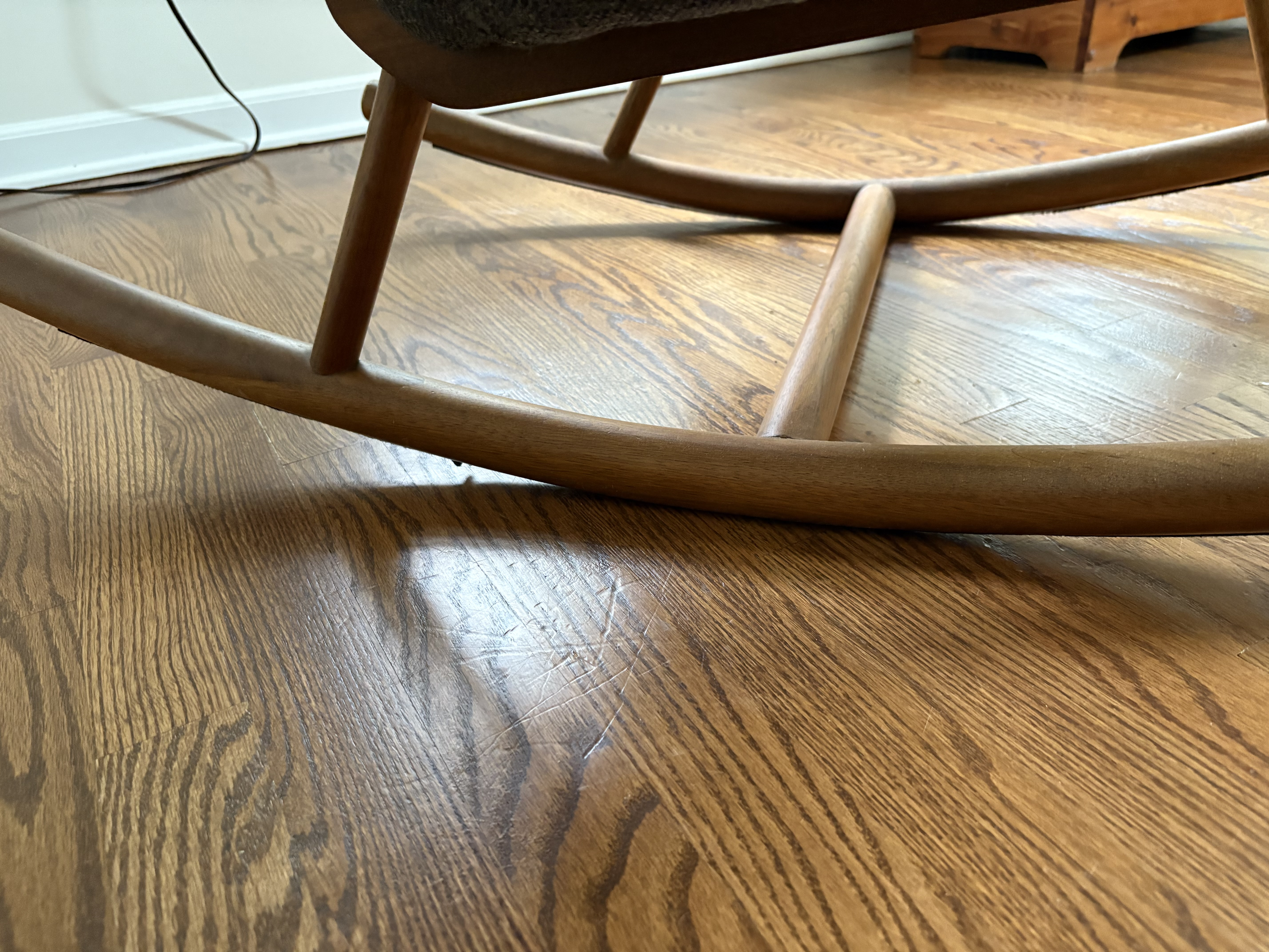 cb2-quantam-saic-rocking-chair