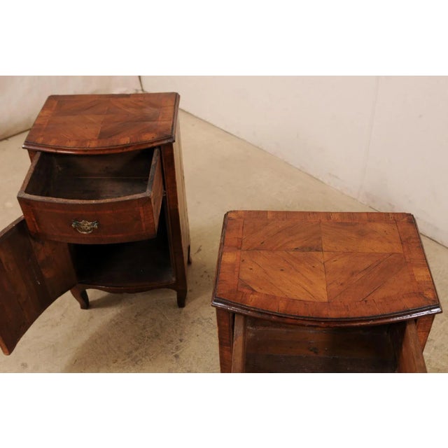 Italian Wooden Petite-Sized Bow-Front Side Chests - a Pair For Sale - Image 11 of 12