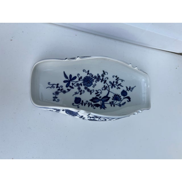 Vintage Blue Onion Asparagus Server For Sale In West Palm - Image 6 of 8