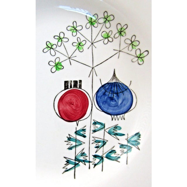 1950s Mid-Century Modern Rörstrand Sweden Pomona Picknick Two Plates Design by Marianne Westman - 2pcs For Sale - Image 4 of 8