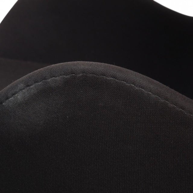 Egg Chair in Black Fabric by Arne Jacobsen, 2012 For Sale - Image 18 of 18