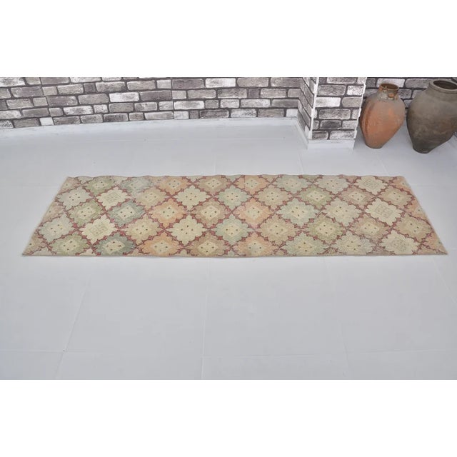 Tan Vintage Turkish Runner, Muted Pastel Diamond Lattice Pattern, Hand-Knotted Wool For Sale - Image 8 of 10