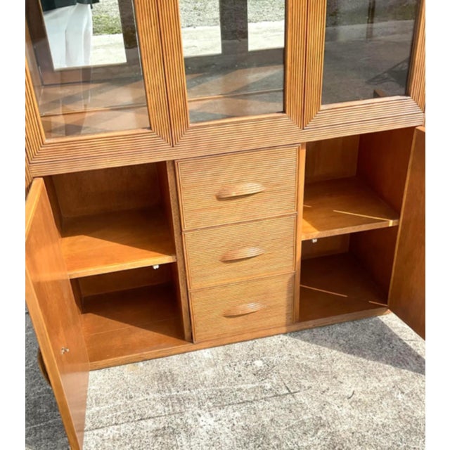 Gabriella Crespi Beautiful Vintage Pencil Reed China Display Cabinet Gabriella Crespi Designed and Expertly Refurbished. For Sale - Image 4 of 8