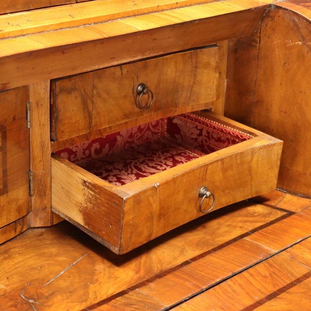 Wood Walnut and Burl Walnut Trumeau, Italy, 20th Century For Sale - Image 7 of 14