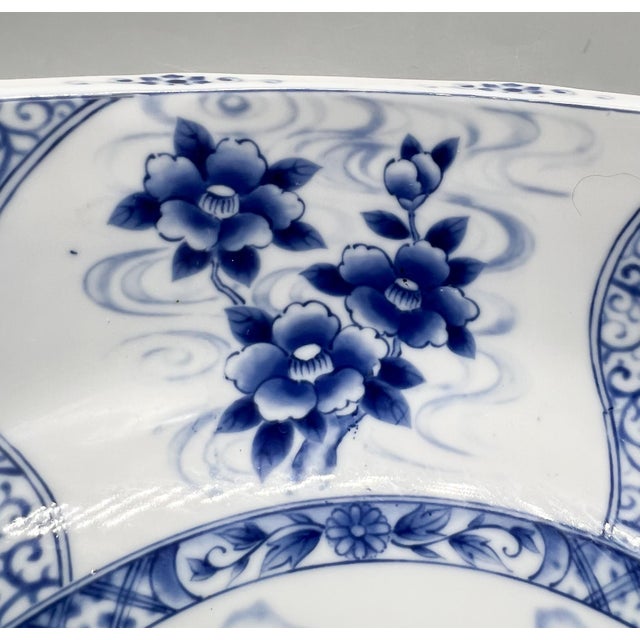 Large Vintage Blue & White Japanese Porcelain Geometric Mixed Fruit Bowl - Chinoiserie, Traditional, Asian, Grandmillennial For Sale - Image 11 of 14