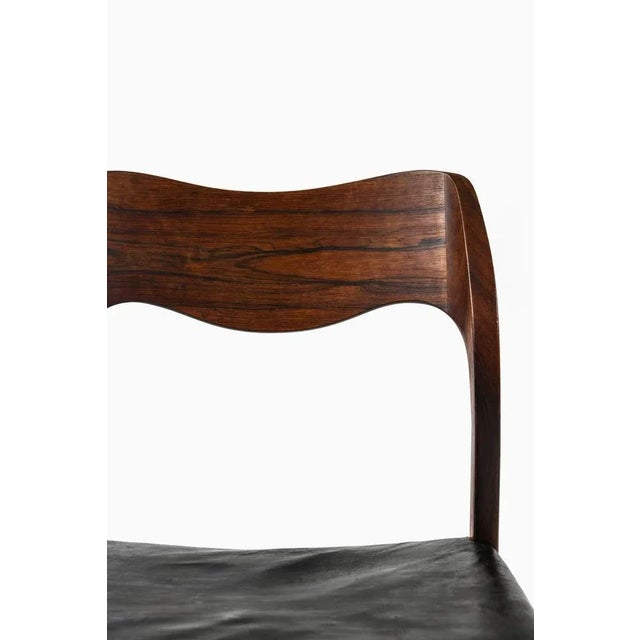 Dining Chairs in Rosewood and Black Leather attributed to Niels O. Møller, 1951, Set of 6 For Sale - Image 4 of 6