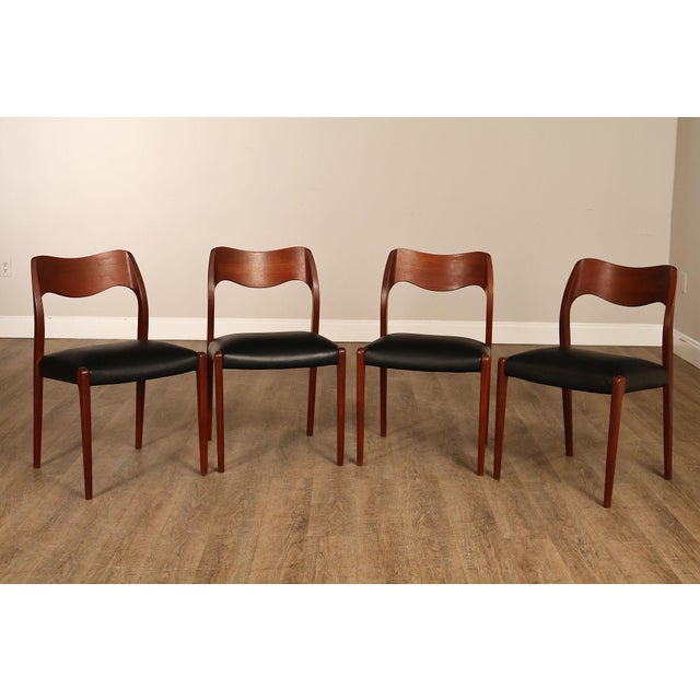 Mid-Century Modern J.L. Møller Set Of Four Model 71 Teak Dining Chairs For Sale - Image 3 of 18
