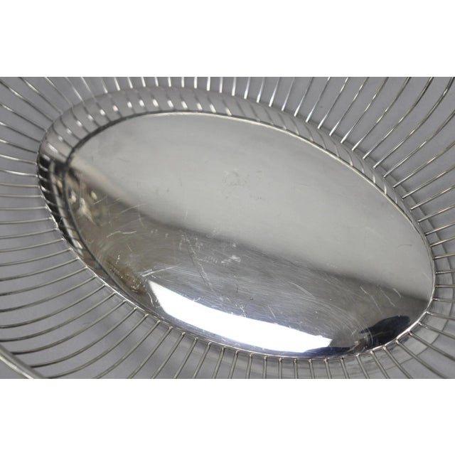 Vintage Gorham Yc743 English Victorian Silver Plated Wire 11" Bread Fruit Basket For Sale In Philadelphia - Image 6 of 10