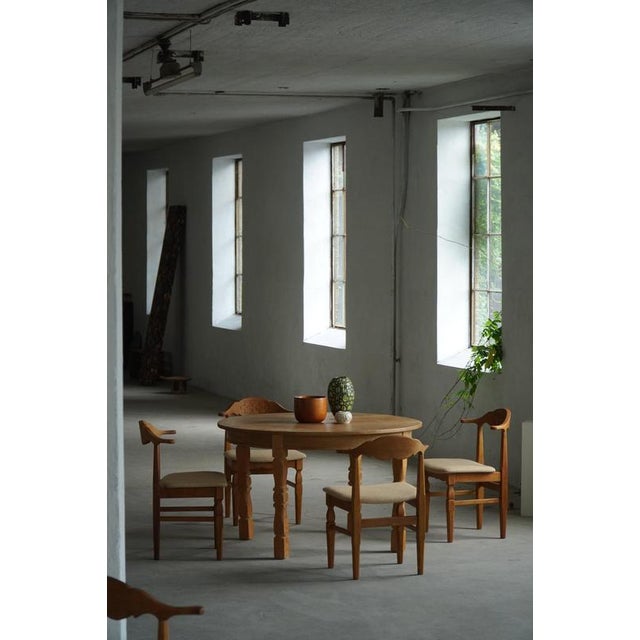 Mid-Century Modern Danish Round Extendable Oak Dining Table, 1960s For Sale - Image 17 of 18
