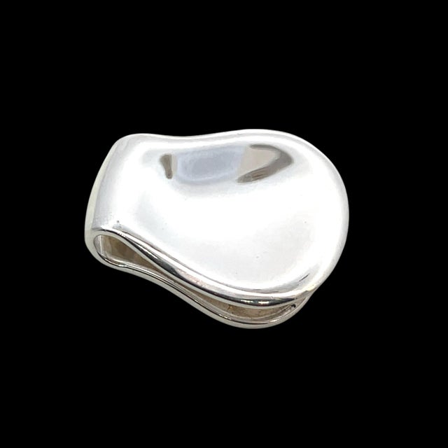 Abstract 1990s Tiffany & Co Estate Thumb Print Money Clip by Elsa Peretti Sterling Silver 17 Grams For Sale - Image 3 of 8