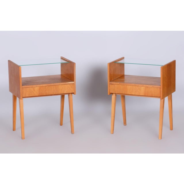 Mid-Century Modern Bedside Tables in Oak and Glass, 1950s, Set of 2 For Sale - Image 11 of 11