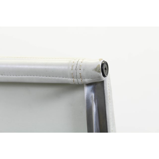 EA219 Office Chair by Charles & Ray Eames for Herman Miller, 1980s For Sale - Image 11 of 16