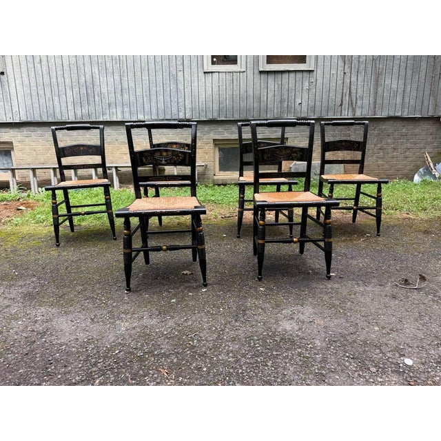 Farmhouse Mid 20th Century Set of 8 Hitchcock Style Black Painted Stenciled Dining Side Chairs With Rush Woven Seats For Sale - Image 3 of 15