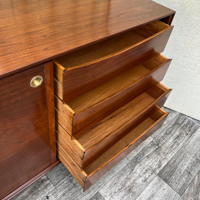 Refinished Mid Century Modern Twelf Drawer Dresser by John Stuart. Circa 1960s. For Sale - Image 14 of 18