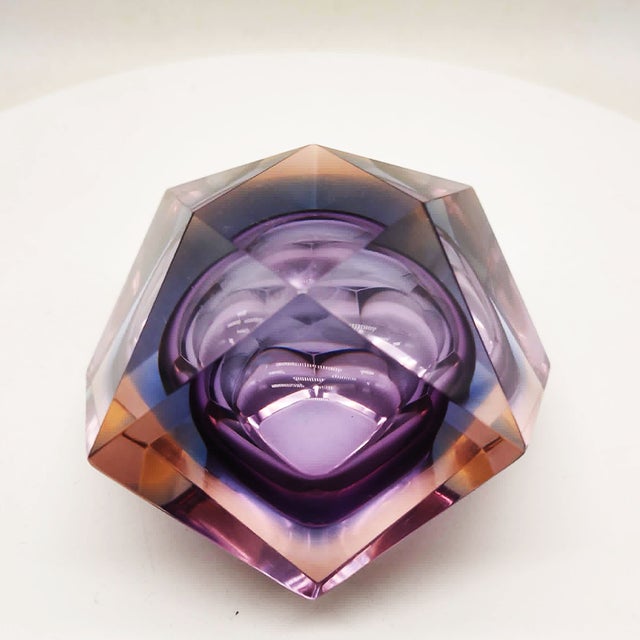 Blue Multifaceted Ashtray or Catch-All in Murano Glass attributed to Flavio Poli for Seguso, Italy, 1960s For Sale - Image 8 of 9