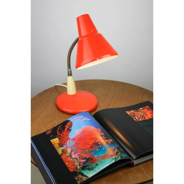 Adjustable Desk Lamp in Orange Painted Metal and Chrome-Plated Spiral Arm, 1970s For Sale - Image 11 of 12