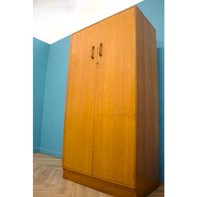 Vintage Oak Wardrobe from G-Plan, 1955 For Sale - Image 6 of 10
