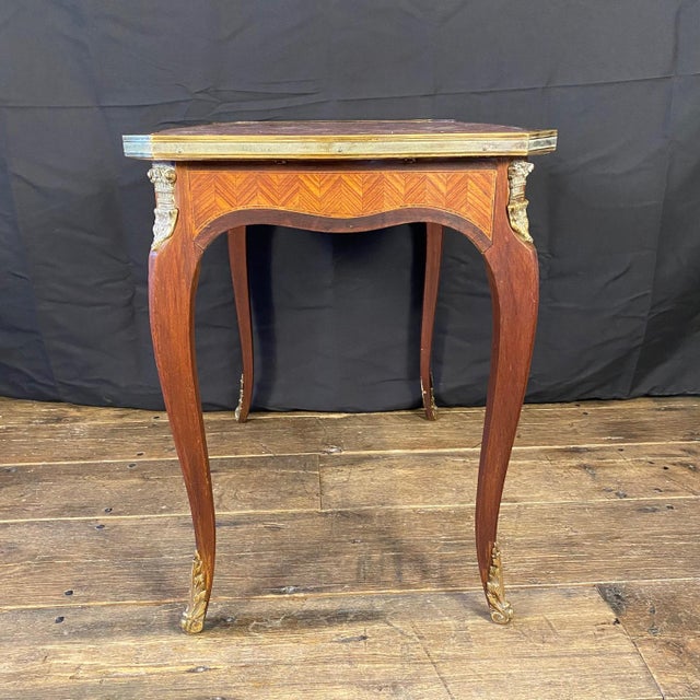 French Louis XV Marble Top Side Table With Inlaid Wood Apron and Brass Gallery For Sale - Image 9 of 12