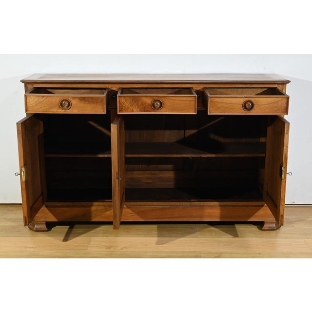 Small End of 19th Century 3-Door Row in Walnut For Sale - Image 5 of 18