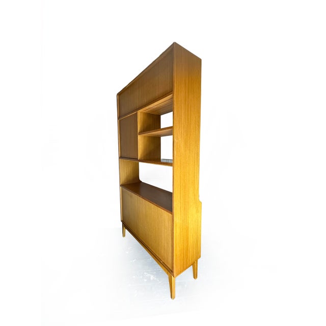 Vintage Stateroom Teak Room Divider and Display Cabinet from Stonehill, 1960s For Sale - Image 11 of 17