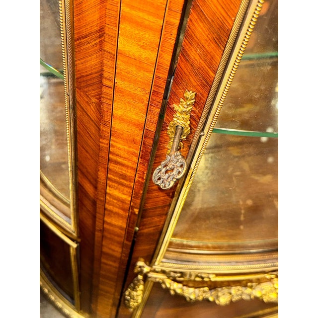 19th C. French Louis XVI Linke Manner Vitrine For Sale - Image 9 of 9