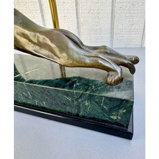 Vintage Stretching Lion Bronzed Metal and Marble Desk Writing Table Foyer Table Lamp For Sale - Image 11 of 12