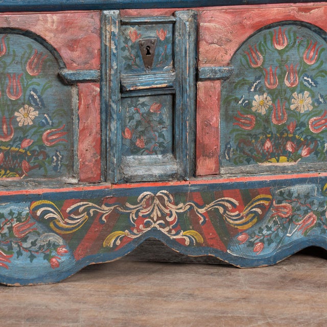 19th Century Original Blue and Red Painted Pine Large Flat Top Trunk For Sale - Image 10 of 15