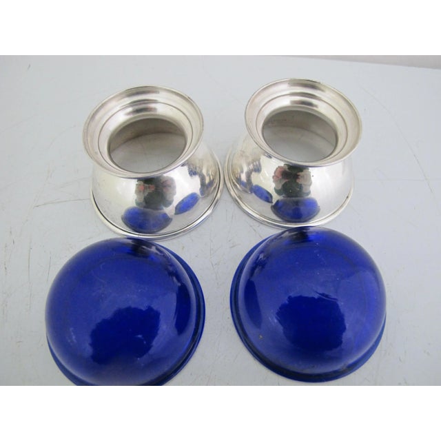 Reed & Barton Sterling Silver Cobalt Blue Glass Liner Pedestal Salt Cellar Pair For Sale In Portland, OR - Image 6 of 8