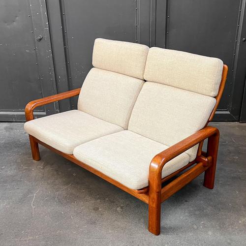 Danish Sofa in Teak For Sale - Image 6 of 18
