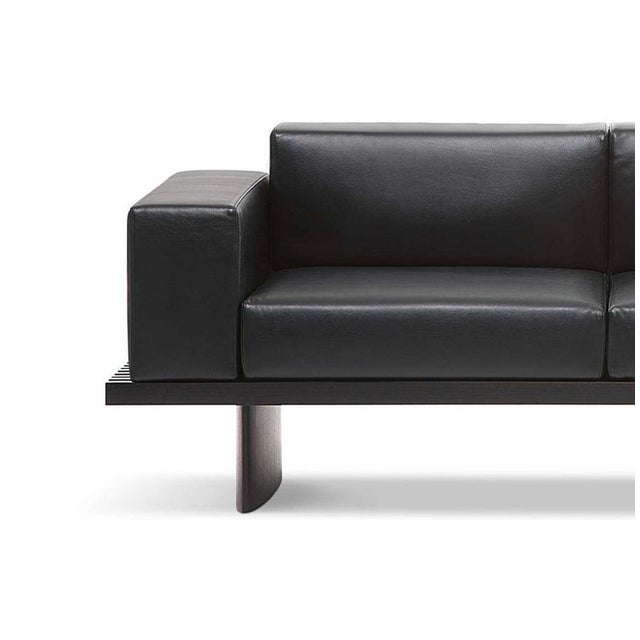 Wood Mid-Century Modern Refolo Sofa from Charlotte Perriand For Sale - Image 7 of 15