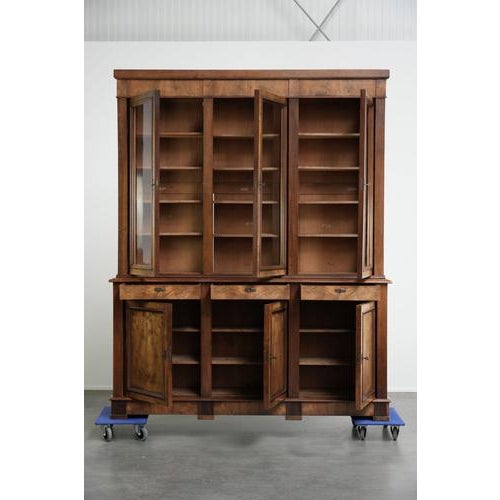 Antique English Buffet Cabinet in Glass, 19th Century For Sale - Image 3 of 18