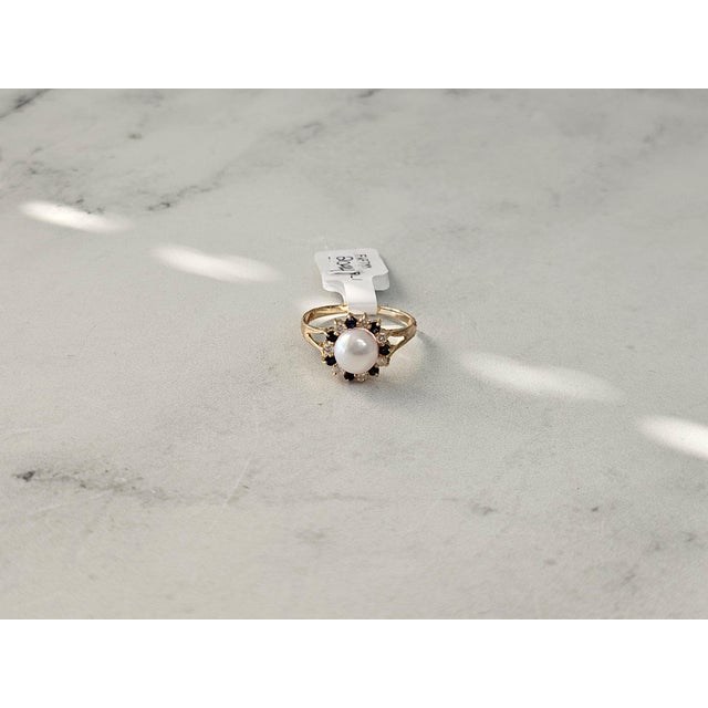 Pearl Ring with Diamond Sapphire Halo Ring 14k Yellow Gold, Size 7.5 For Sale - Image 4 of 5