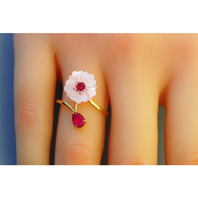 Carved Flower 14k ring with gemstones Lab ruby ring in 14k gold. Carved mother of pearl flower ring. Flower gold ring....