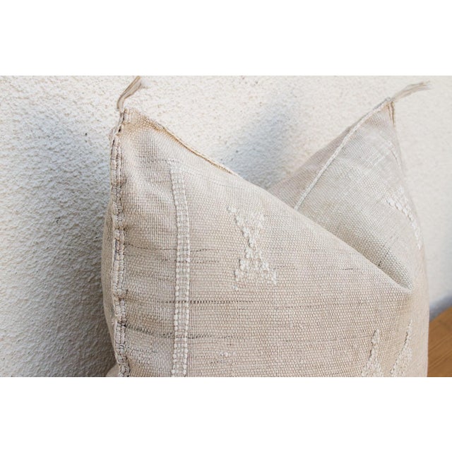 Moroccan Linen Star Cactus Silk Moroccan Pillow For Sale - Image 3 of 8