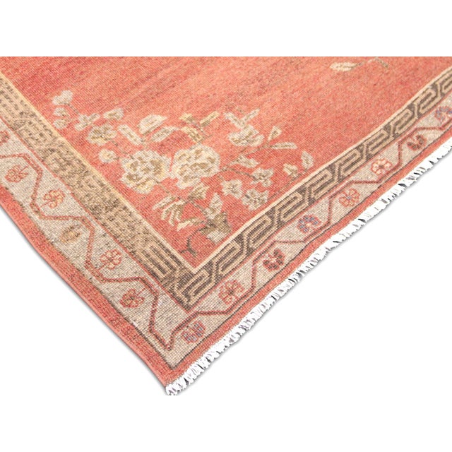 Traditional 1960s Turkish Oushak Rug For Sale - Image 3 of 5