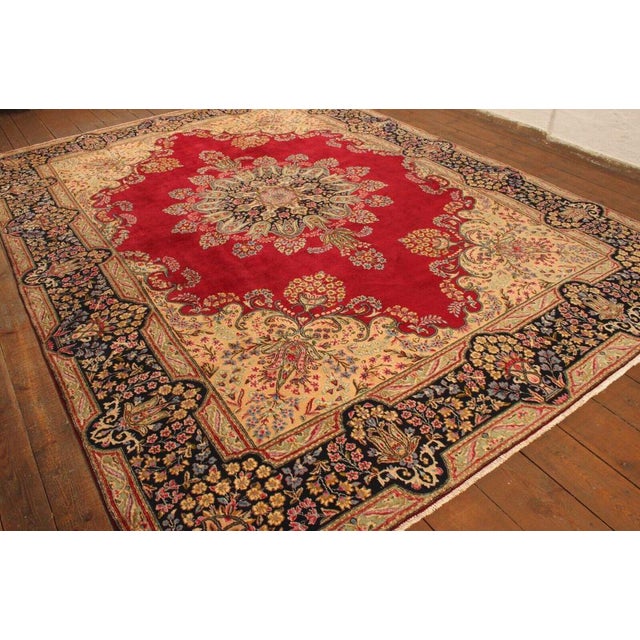Middle Eastern Rug in Wool For Sale - Image 9 of 11