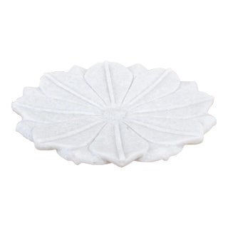 Large Artisanal Marble Flower Plate For Sale