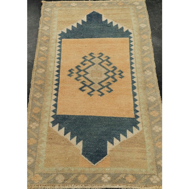 Turkish Mini Rug Oriental Hand Knotted Vintage Rug 1'7" x 1'8" #21155 Explore a curated collection of hallway runners,...