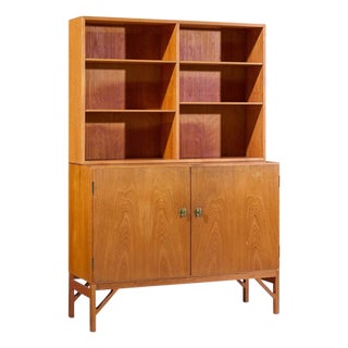 Børge Mogensen Model A232 Mid Century Danish Oak China Cabinet Credenza Hutch For Sale