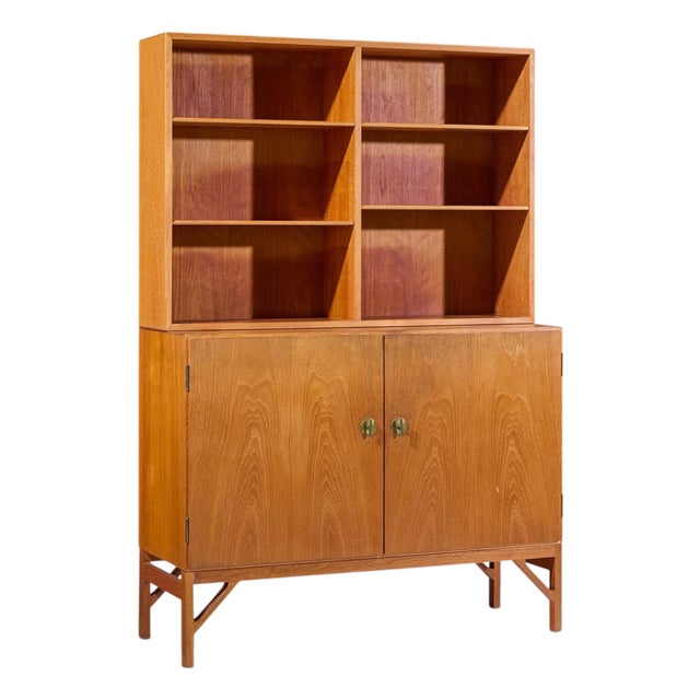 Børge Mogensen Model A232 Mid Century Danish Oak China Cabinet Credenza Hutch For Sale