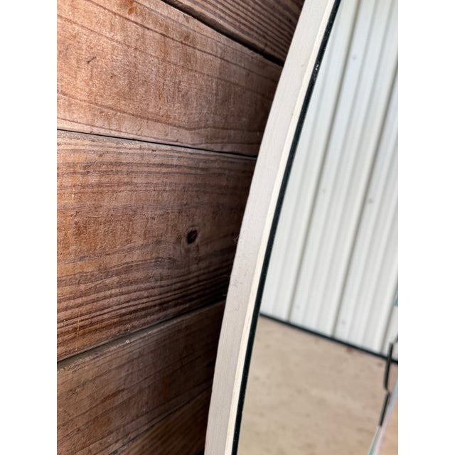 Hollywood Regency Vintage Sculptural Parrot Mirror by David Marshall, Late 20th Century For Sale - Image 3 of 11