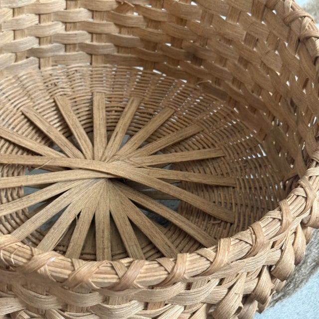 Rustic Vintage Hand-Woven Fruit Basket With Delicate Coiled Detail For Sale - Image 3 of 7