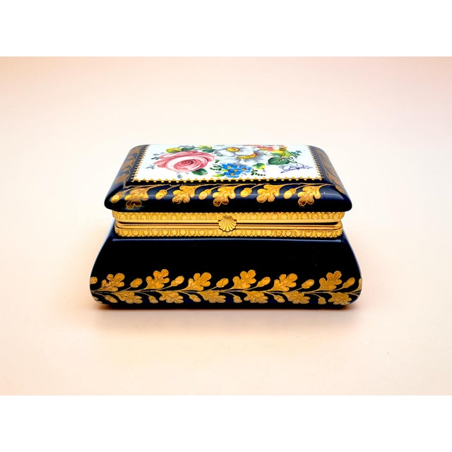 Ceramic Porcelain Jewelry Box from Sèvres, 1970s For Sale - Image 7 of 8