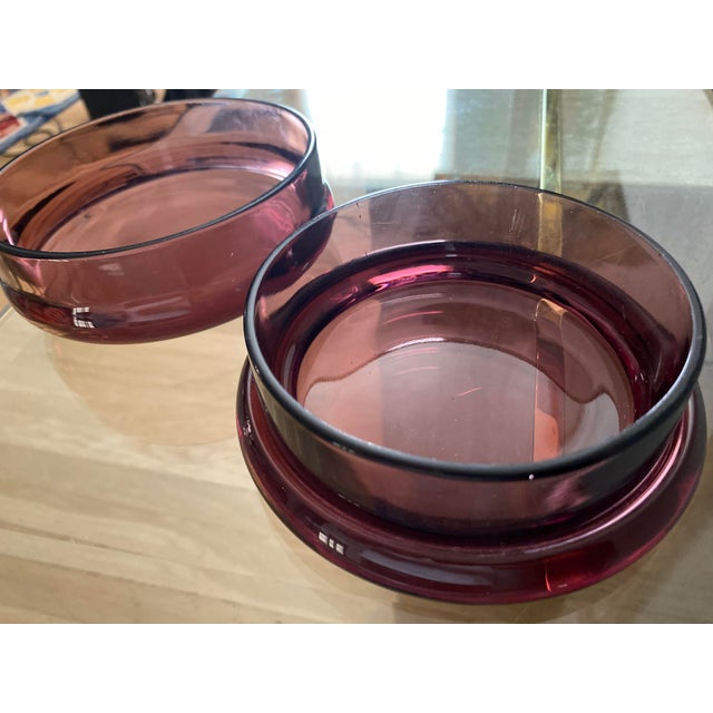 1960s Mid-Century Modern Amethyst Glass Lidded Powder Dish For Sale - Image 5 of 8