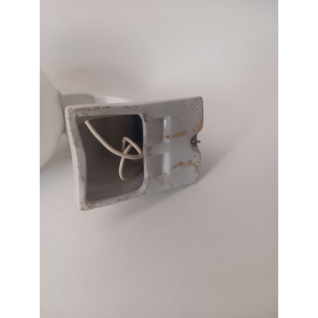 1930s Art Deco Porcelain Bathroom Wall Light, 1930s For Sale - Image 5 of 7