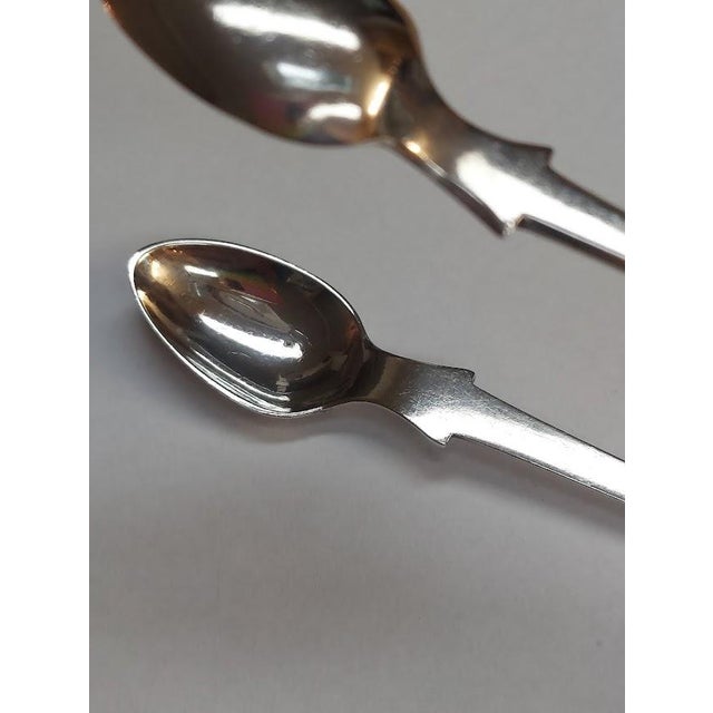 George III Sterling Silver Sugar Tongs Newcastle 1801/02 Georgian For Sale - Image 4 of 6